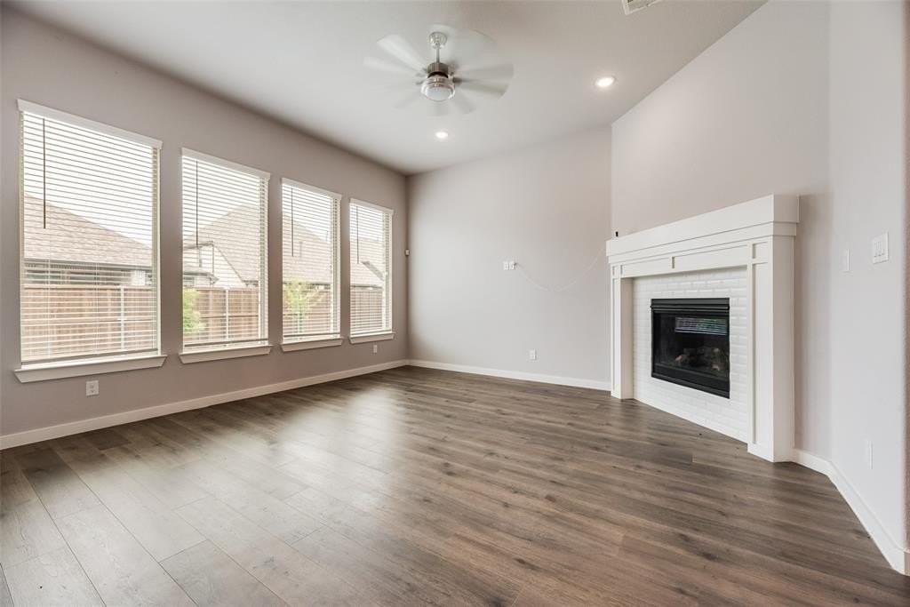 3102 Bunting Dr - Photo 3 of 18