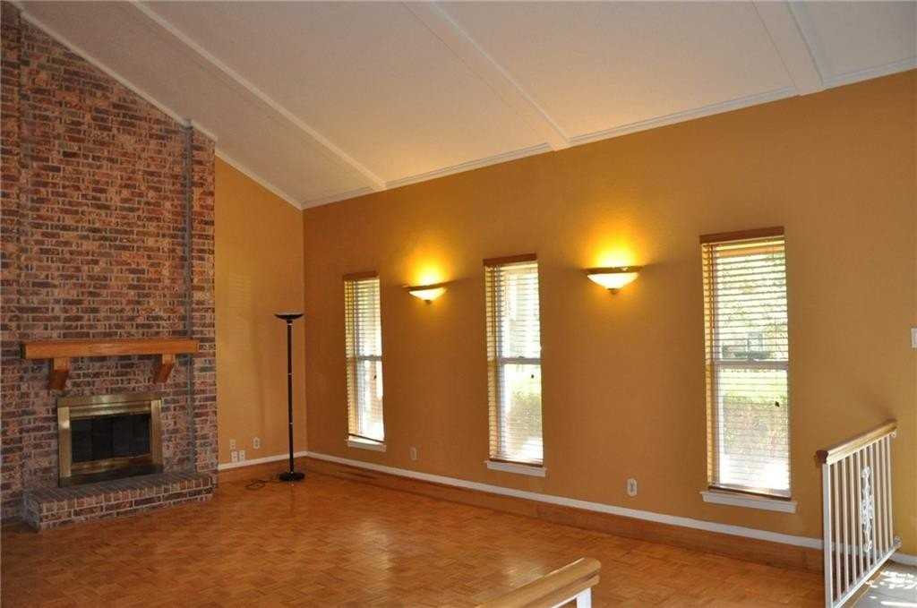 3629 Marwick Dr - Photo 3 of 17