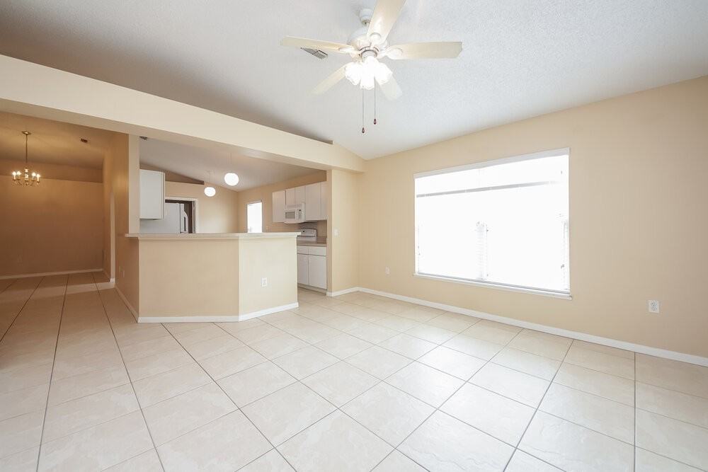 3257 Hunters Chase Loop - Photo 4 of 15