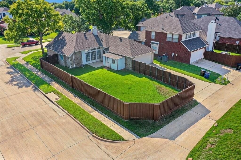 6113 Frisco Square Blvd - Photo 4 of 34