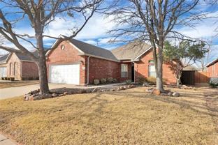 6408 Courtyards Dr - Photo 1 of 1