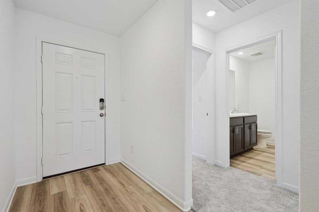 1725 Arroyo Rd - Photo 3 of 25