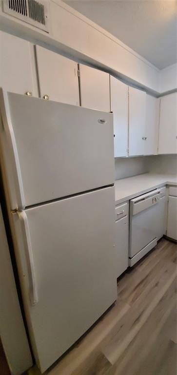 2404 Louise St #10 - Photo 4 of 12