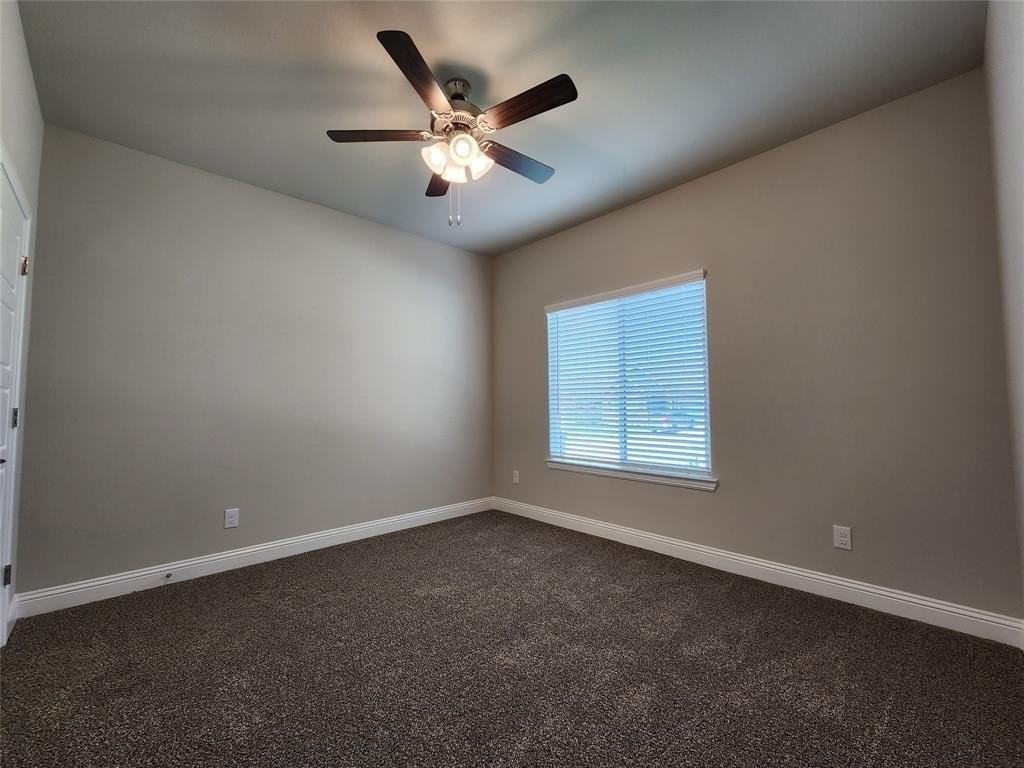 2309 Ruff Rd - Photo 4 of 32