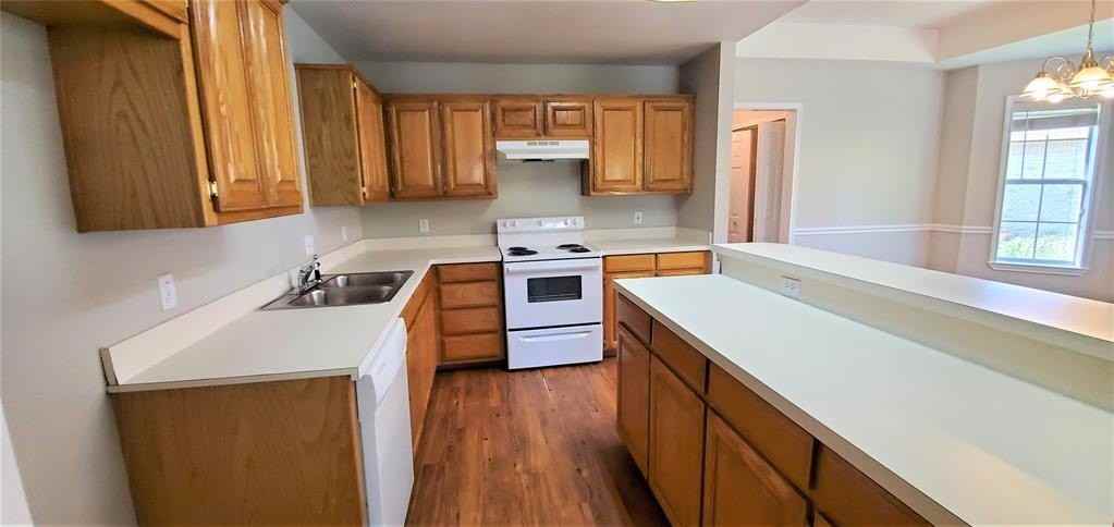 3117 N Bell Ave - Photo 4 of 24