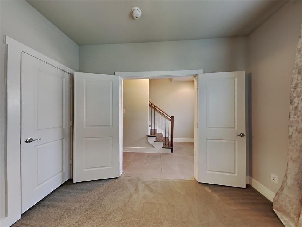 1318 Palm Springs Ln - Photo 6 of 20