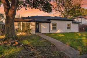 featured image of 7171 Elliott Dr
