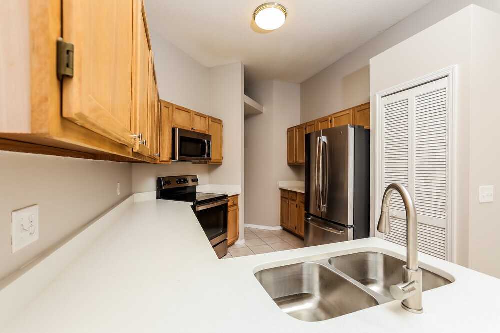 2523 Dovetail Dr - Photo 7 of 16