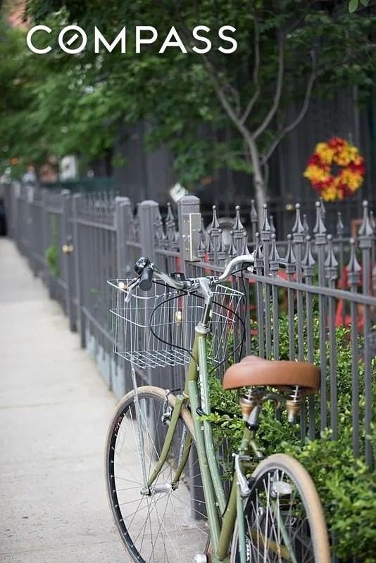 161 W 71st St #1A - Photo 7 of 7