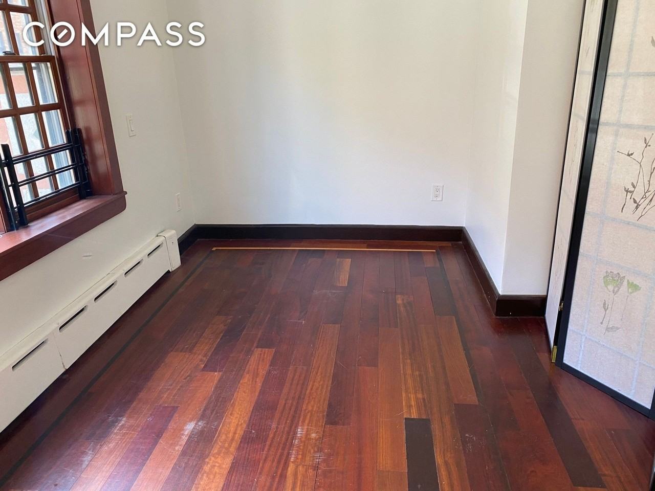 2452 38th St #1 - Photo 5 of 9