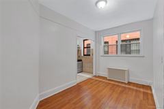 3438 34th St #1F - Photo 1 of 1