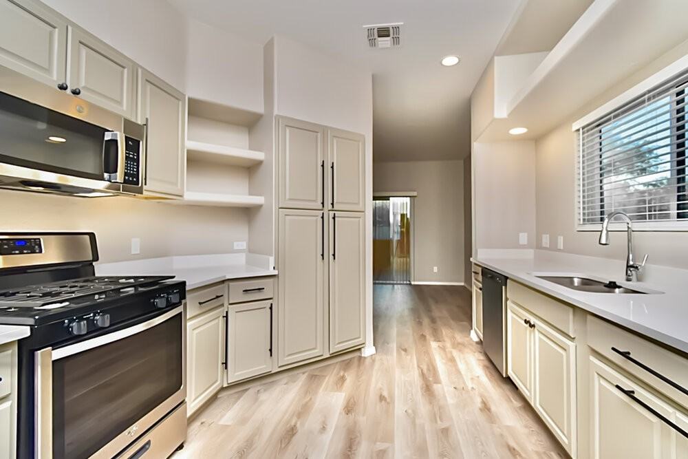 6968 S Martlet Dr - Photo 7 of 17