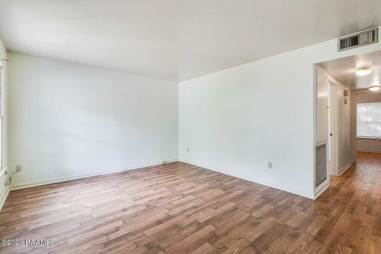 119 Juliette Pl #5 - Photo 4 of 12