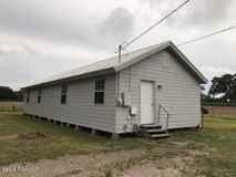 5207 Jefferson Island Rd - Photo 1 of 1