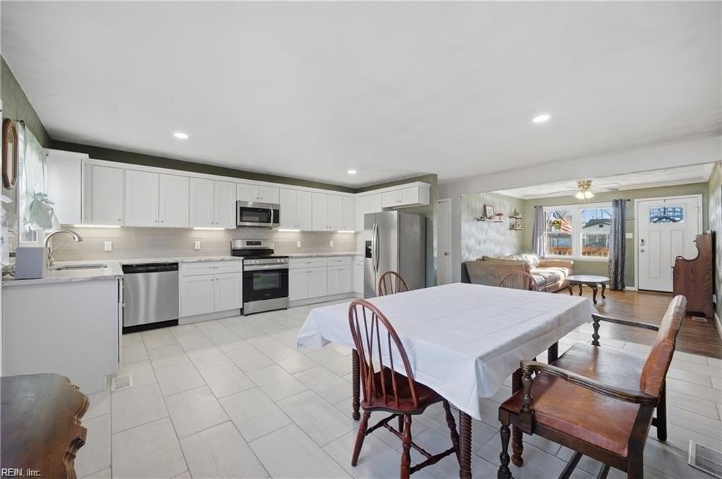 108 Marcy St - Photo 5 of 29