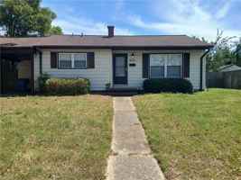 featured image of 5605 Westbury Rd