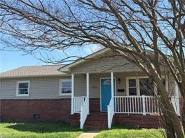 featured image of 109 Woodstock St