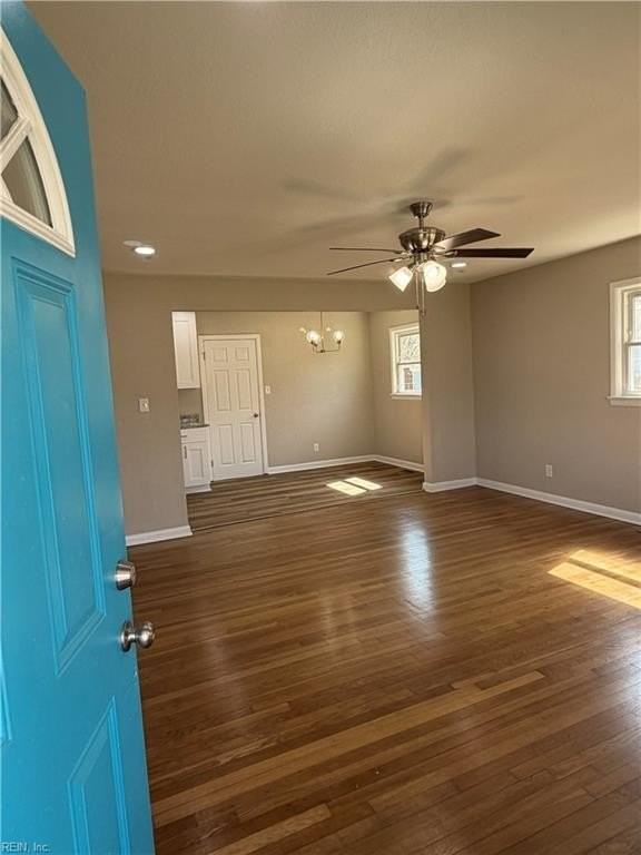 109 Woodstock St - Photo 4 of 14