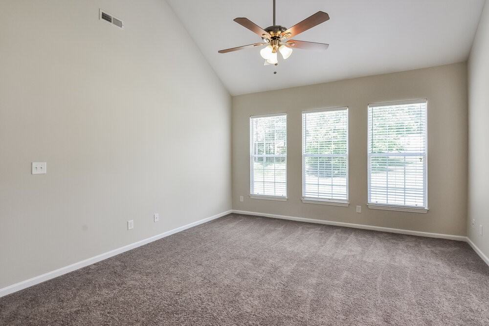 802 Shefford Town Dr - Photo 3 of 20