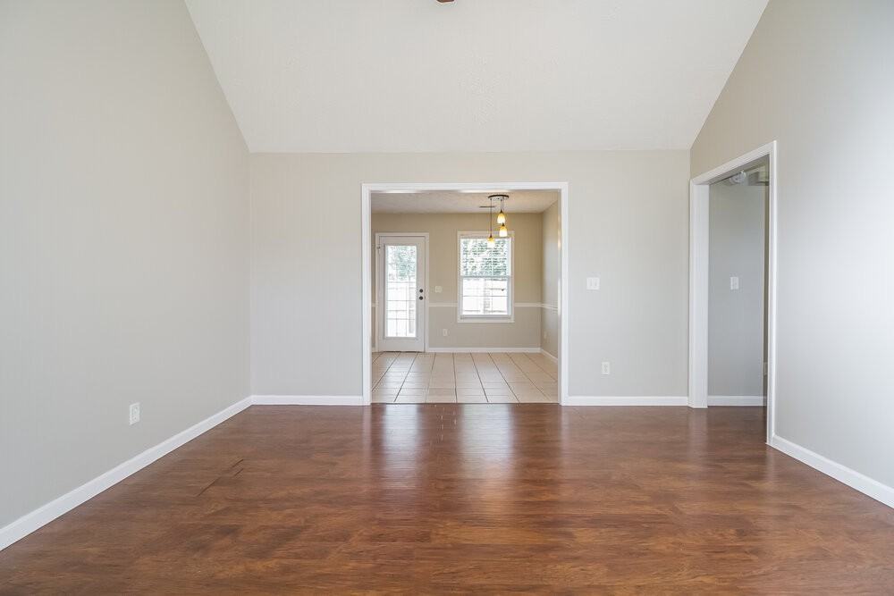 9003 Callan Ct - Photo 3 of 15