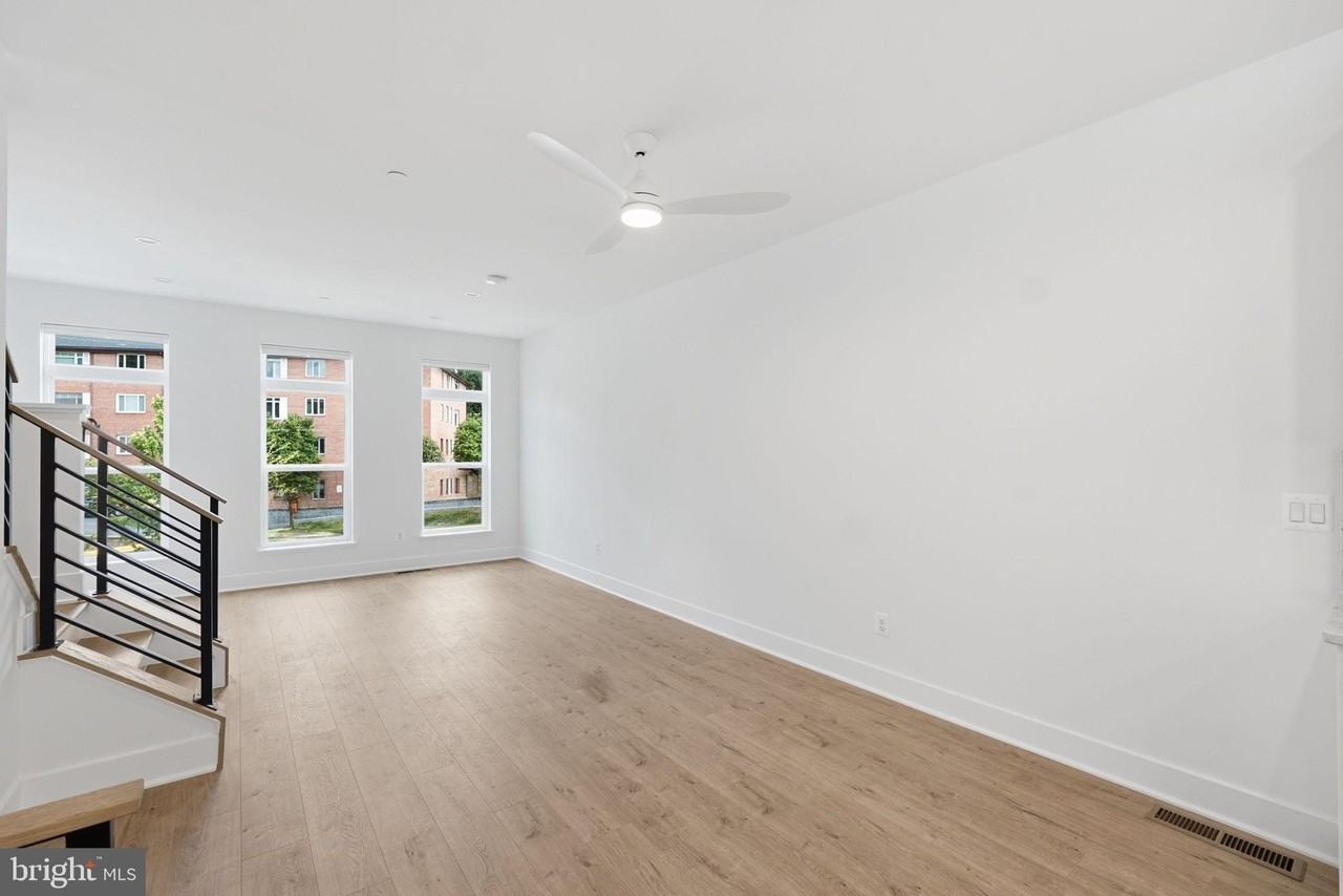 5548 Topaz Ln - Photo 6 of 22