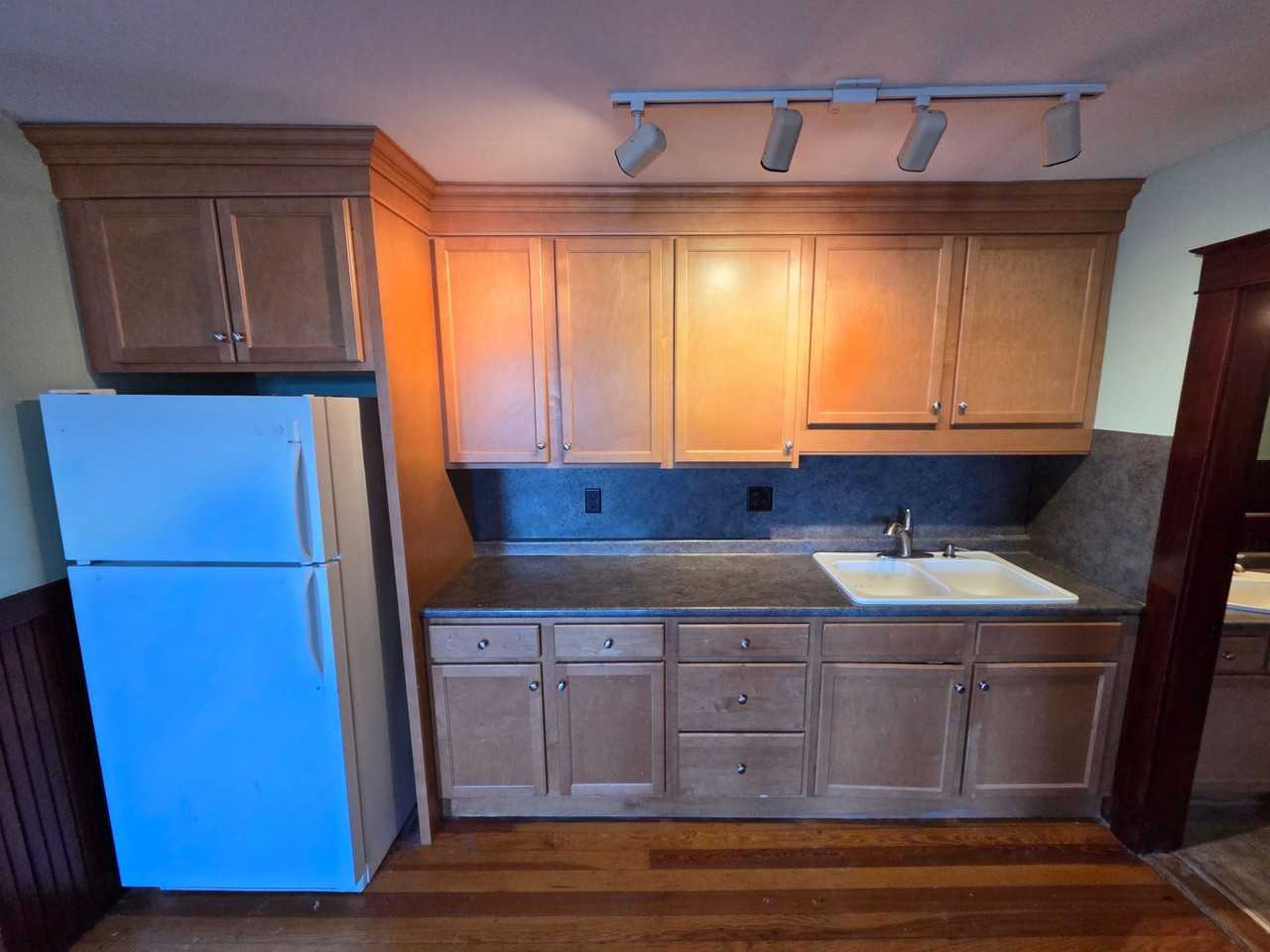 152 Maple St ##3n - Photo 3 of 10