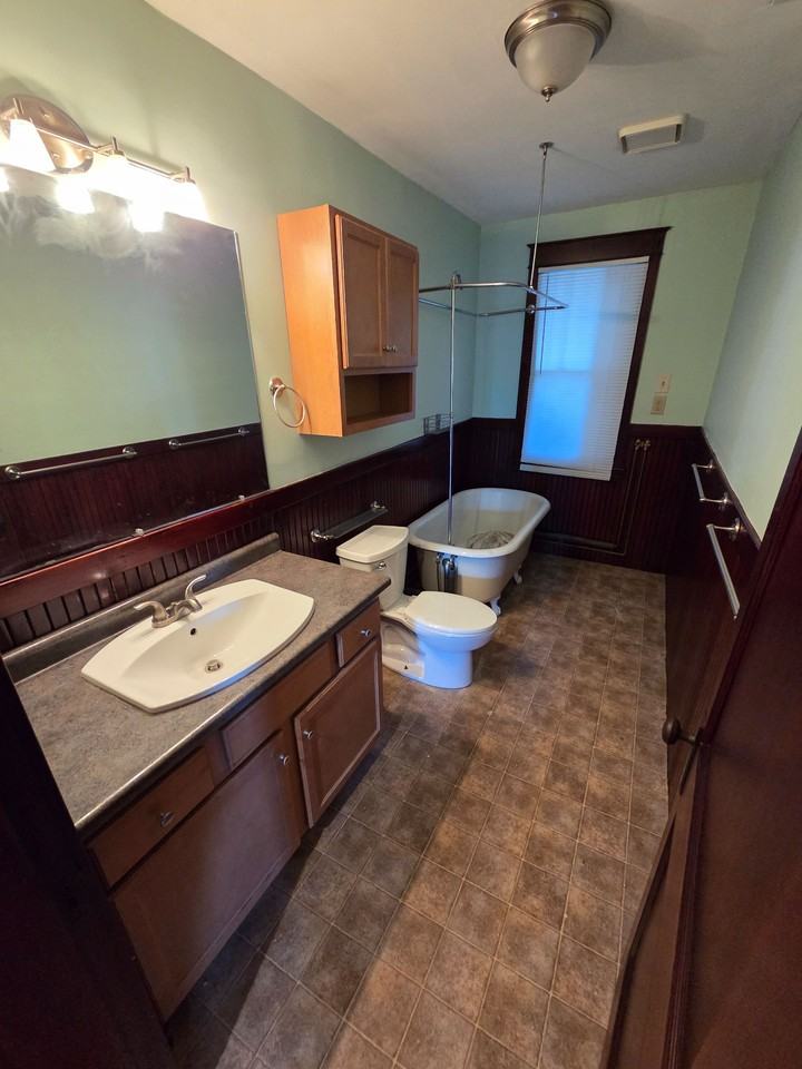 152 Maple St ##3n - Photo 6 of 10
