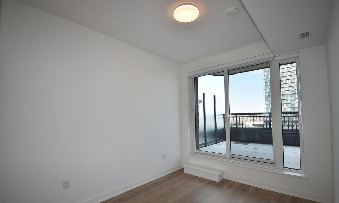1185 Dupont Street ##6 - Photo 6 of 9