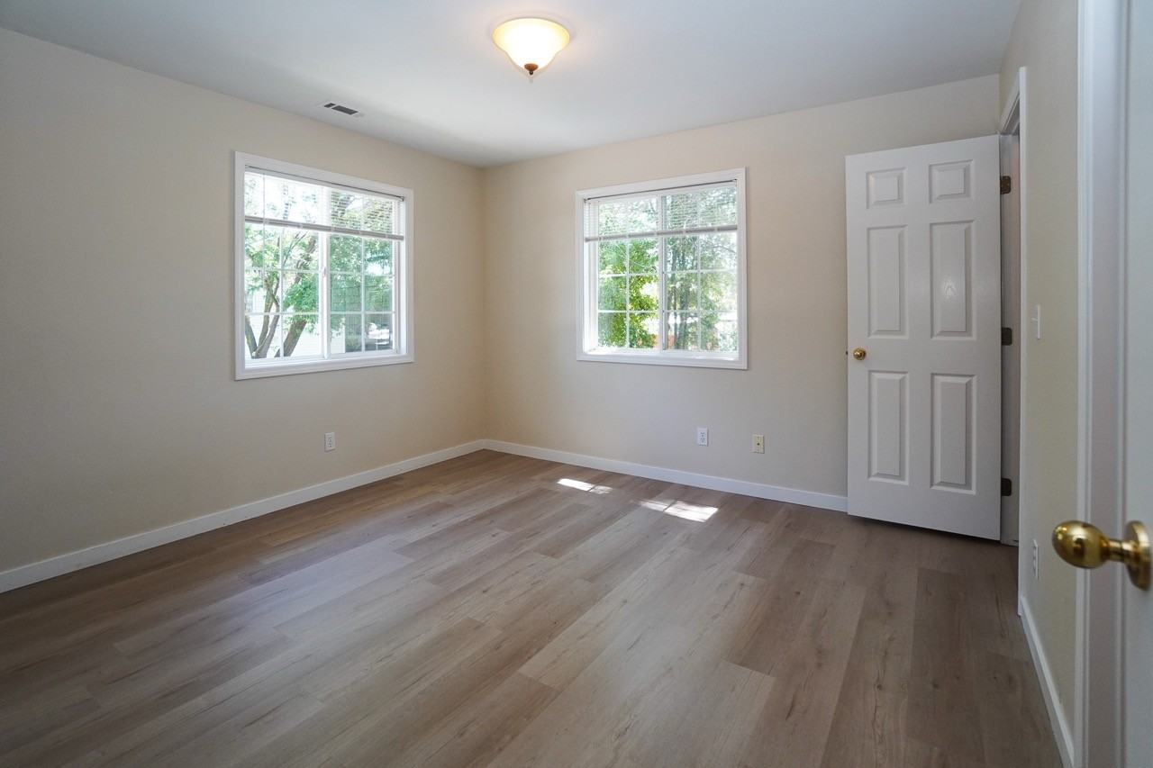 6589 W Lucky Ln #202 - Photo 7 of 50