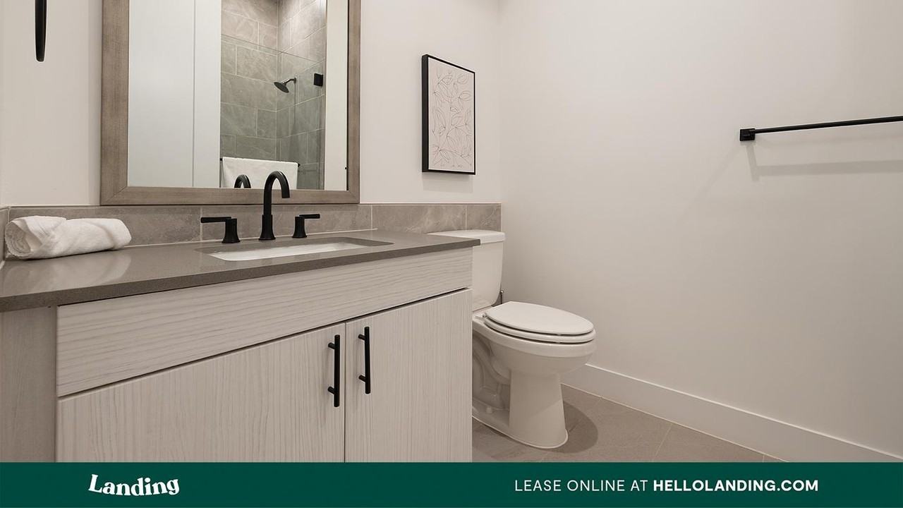 1401 South Lamar - Photo 3 of 50