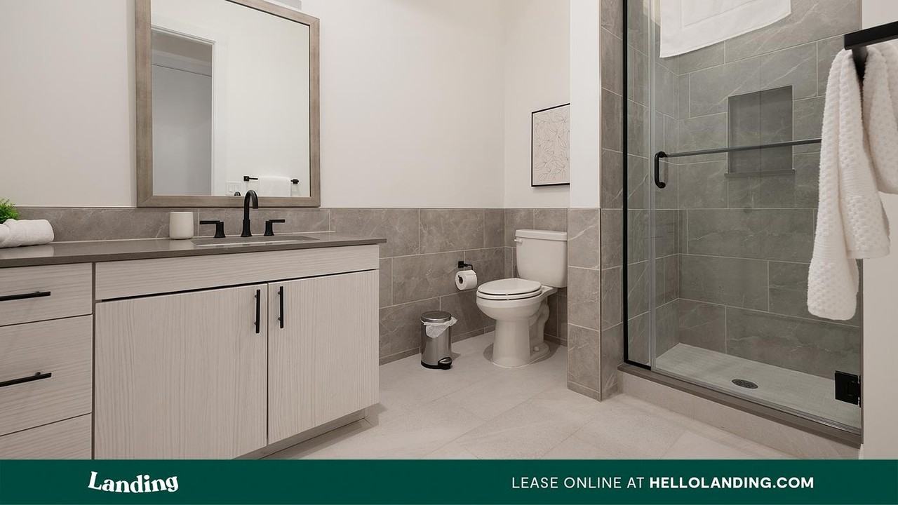 1401 South Lamar - Photo 4 of 50