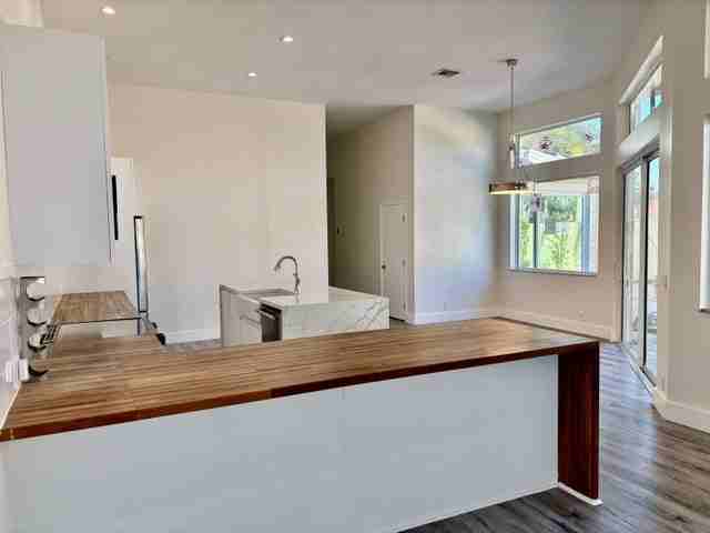 5865 Northwest 125th Avenue - Photo 4 of 7
