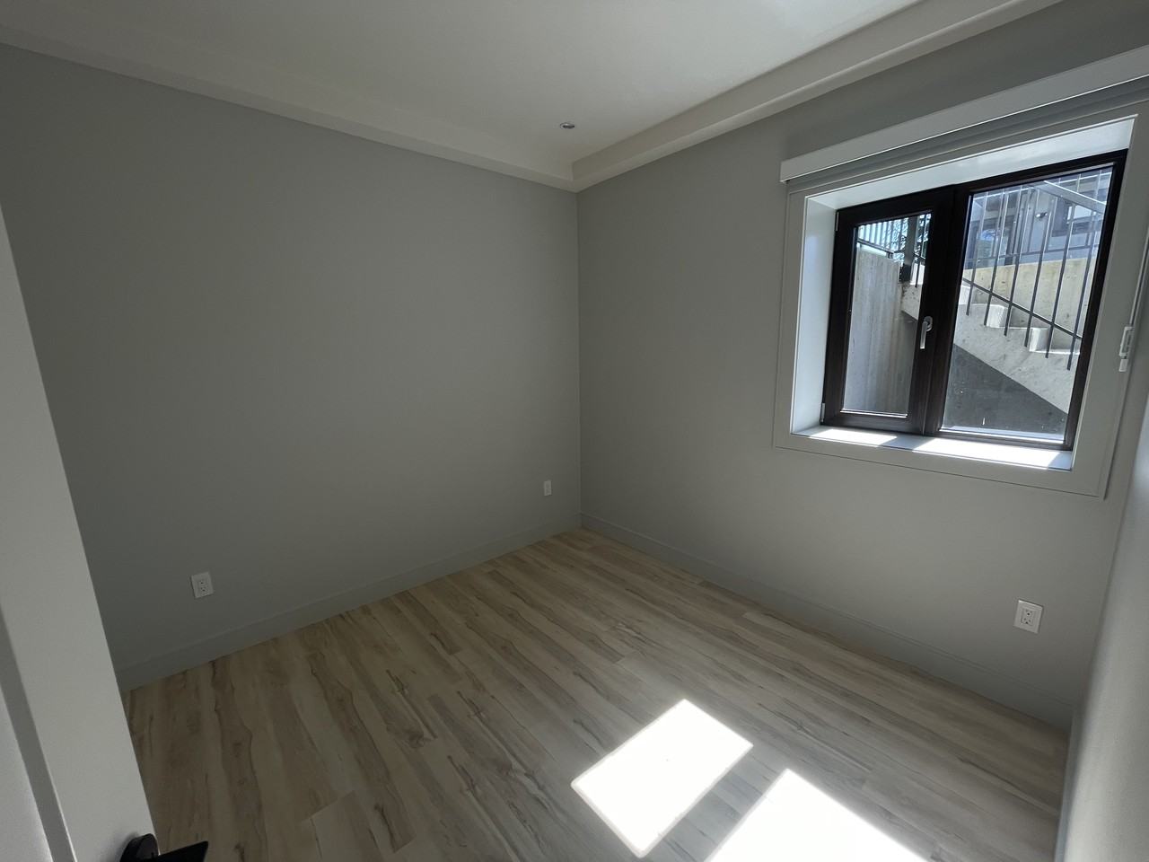 3900 Fir Street - Photo 5 of 9