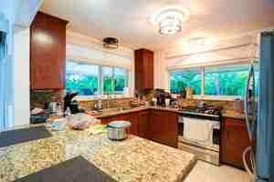 featured image of 216 32nd Street