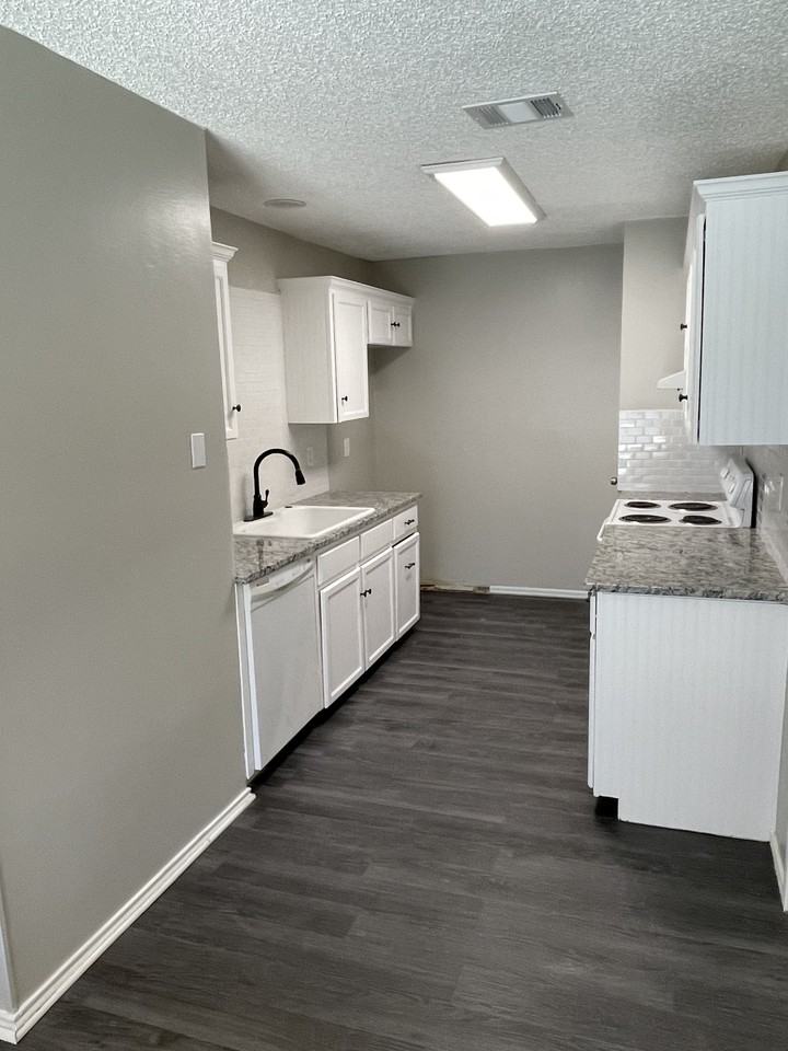 3510 Stoney Dawn #3510 - Photo 5 of 20