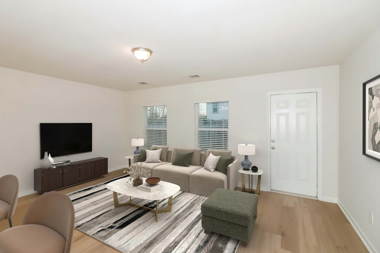 10070 10070 Cerritos Dr - Photo 3 of 23