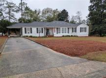 220 Dixie Dr - Photo 1 of 1