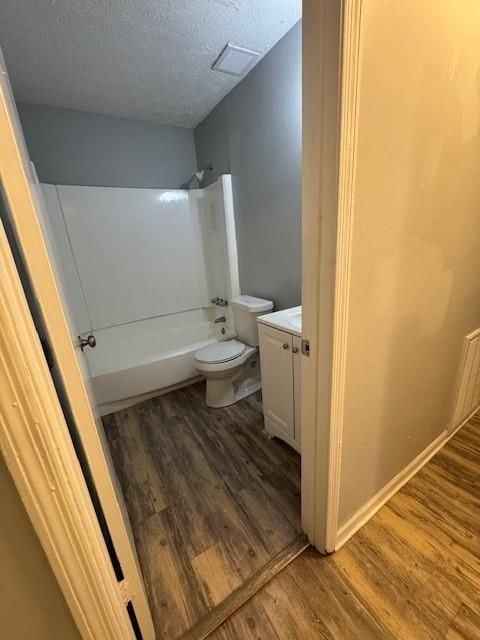 8327 Glenwoods Ter ##A - Photo 3 of 9