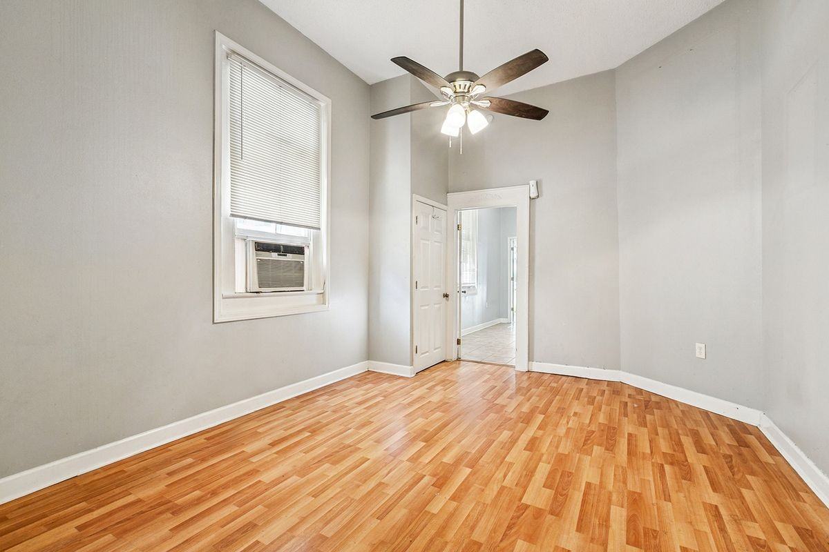 716 Delery St - Photo 2 of 8