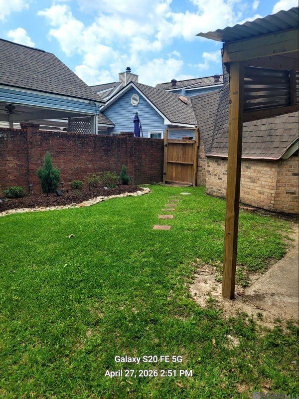 15444 Summerwood Ave - Photo 4 of 9