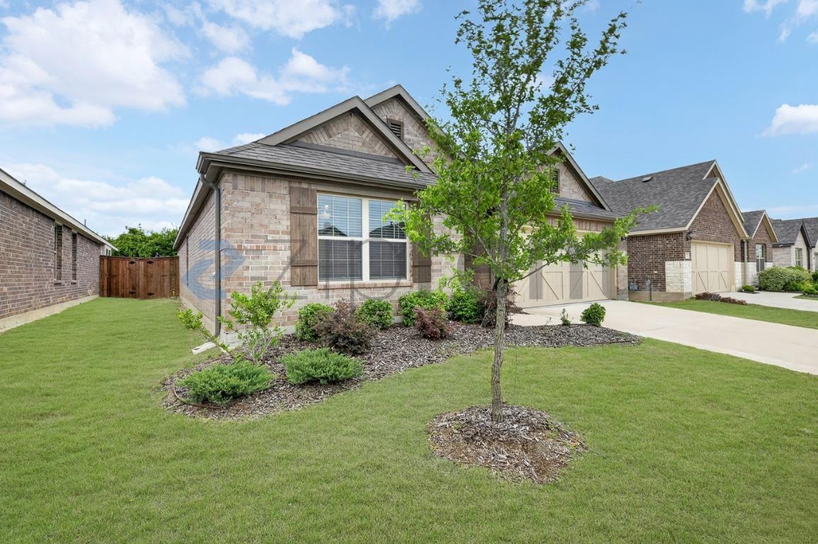 2608 Rambling Rd - Photo 2 of 35