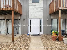 128 Warner Ave #4 - Photo 1 of 1