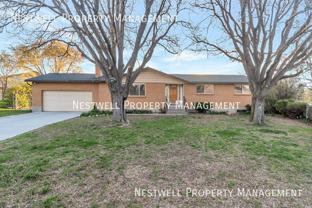 6687 S Carson Cir - Photo 1 of 1