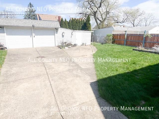 20921 Westport Ave - Photo 3 of 20