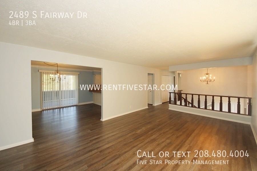 2489 S Fairway Dr - Photo 3 of 20