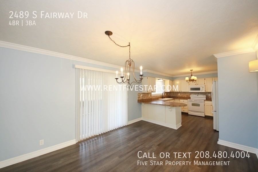 2489 S Fairway Dr - Photo 5 of 20