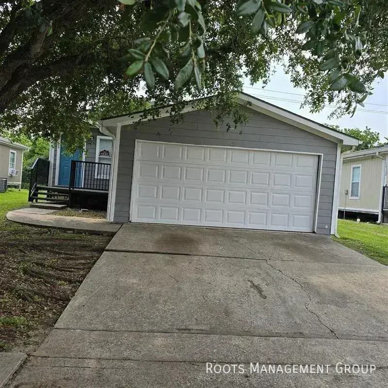 16126 Maladi Dr #16126M - Photo 2 of 20