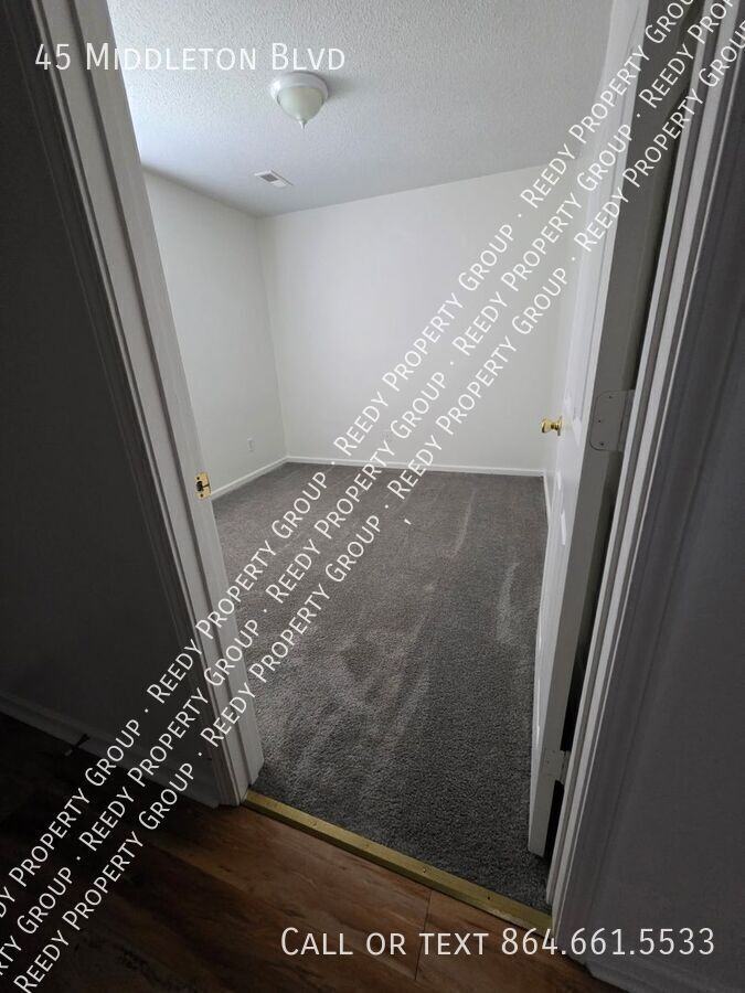 45 Middleton Blvd - Photo 2 of 5