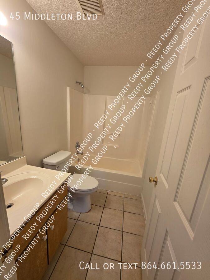 45 Middleton Blvd - Photo 4 of 5