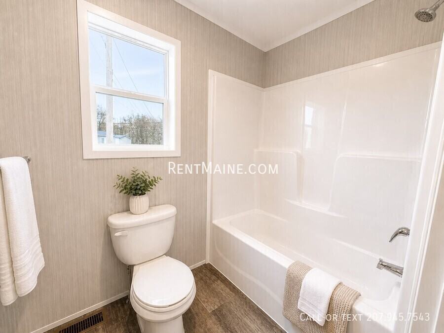 131 D St - Photo 5 of 13